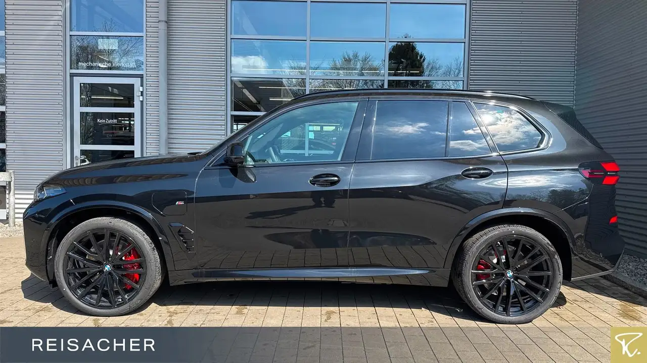 BMW X5 xDrive50e A M-Sport PRO,M-Sport,SkyLou,AHK,DA 7