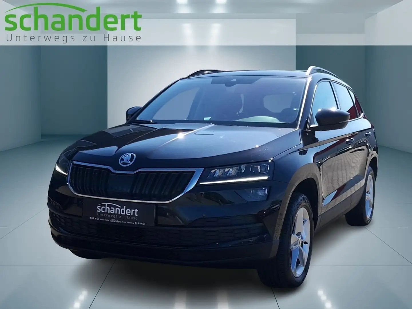 Skoda Karoq 2.0 TDI Ambition DSG LED Navi Pano Klimaautomati Schwarz - 1