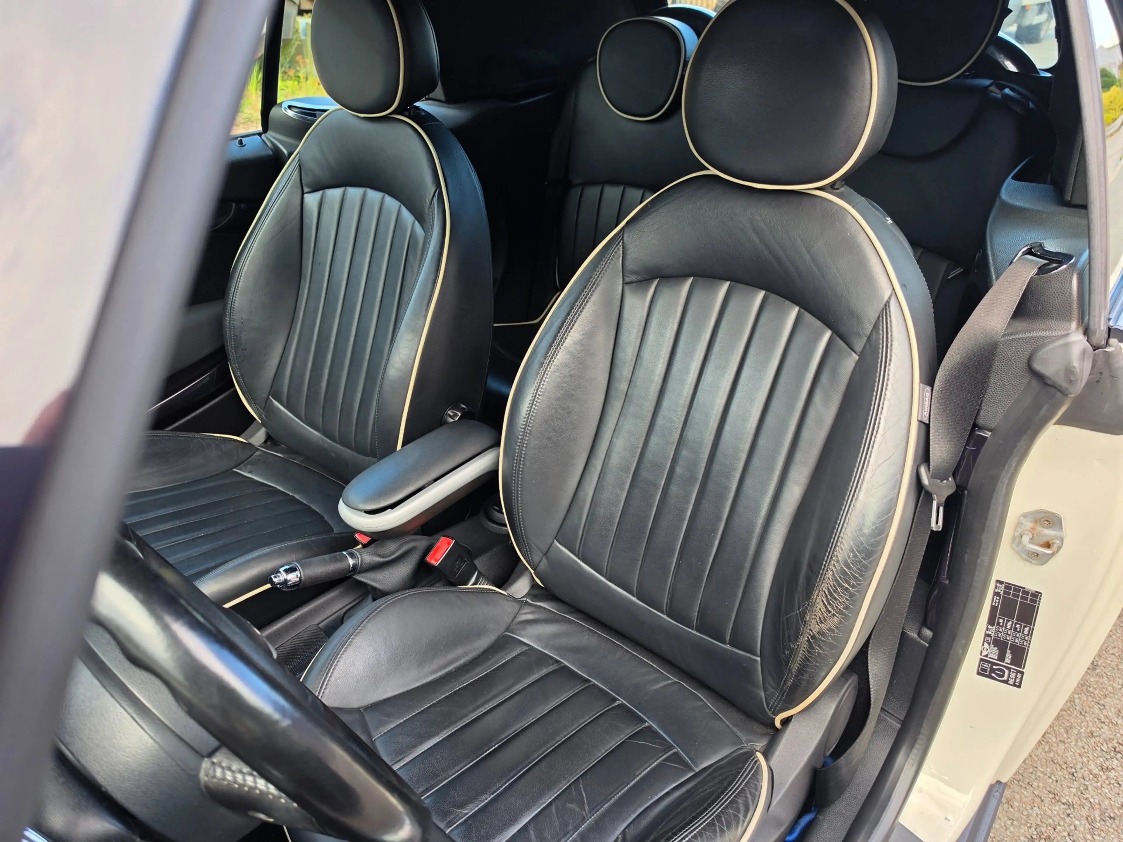 MINI Cooper S Cabrio 1.6 Chili Cabrio Xenon NAP — photo 18