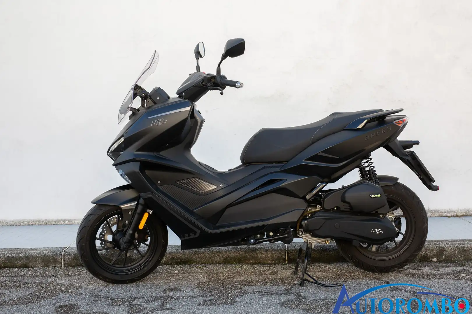 KL Motors Brera 125 - 1