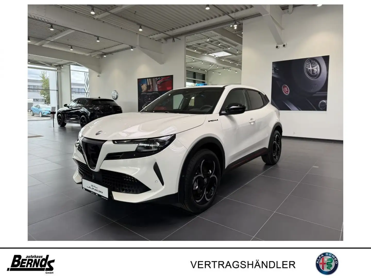 Alfa Romeo Junior 1.2 VGT Ibrida Speciale TECHNOLOGIE-PAKET Blanc - 1