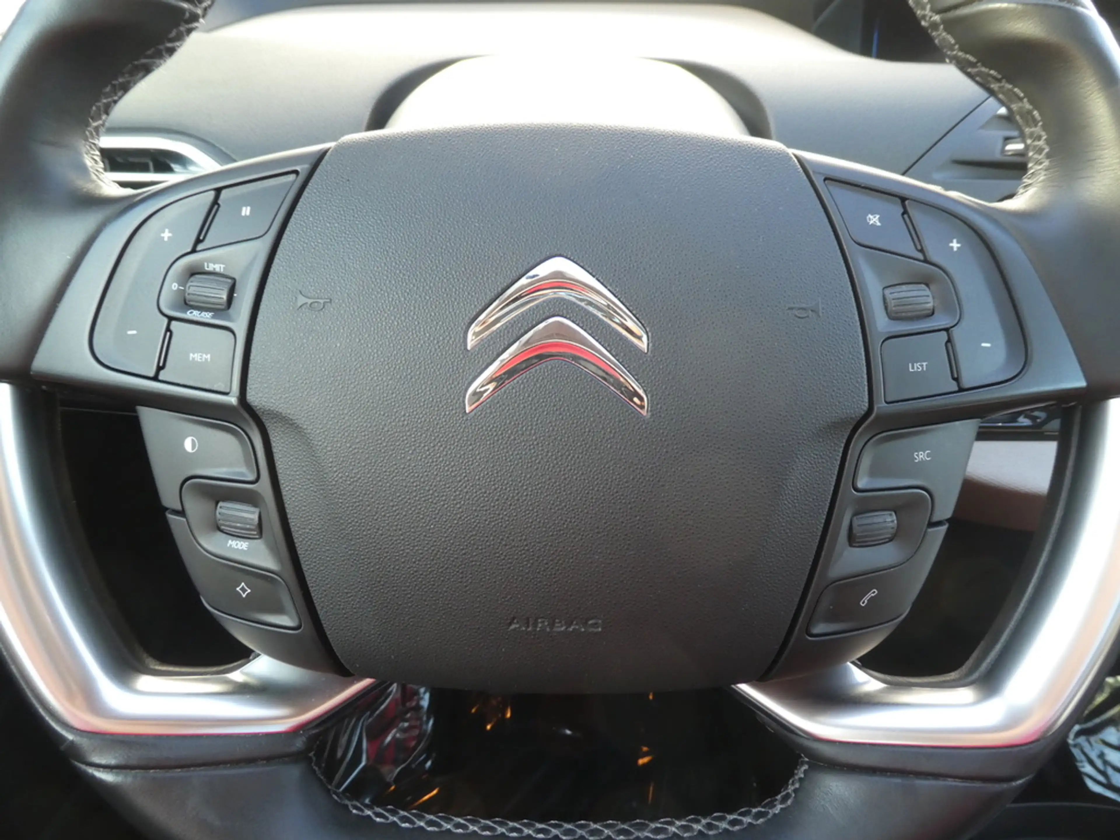 Citroen Grand C4 Picasso 1.2 Exclusive Xenon, Navi, Pano, Camera, Airco — photo 8