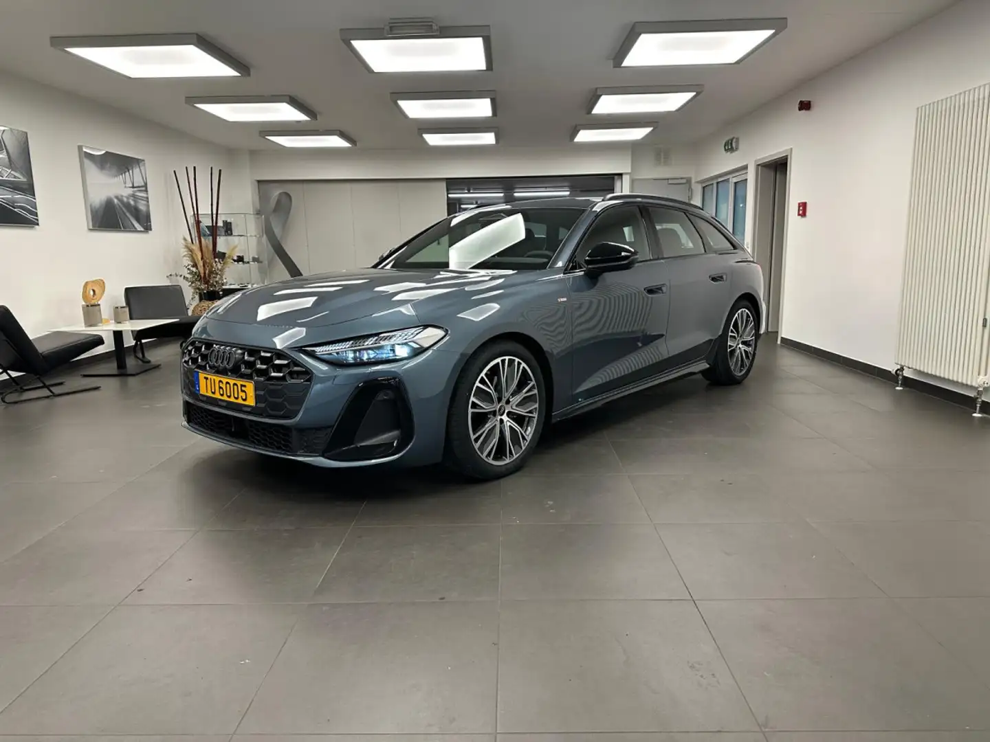Audi A5 Avant S line TFSI quattro 204 CV / 150 kW S tronic Bleu - 1