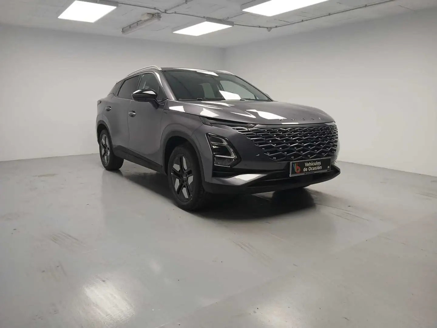 Omoda 5 1.6 T-GDI 108KW PREMIUM DCT P Grau - 1