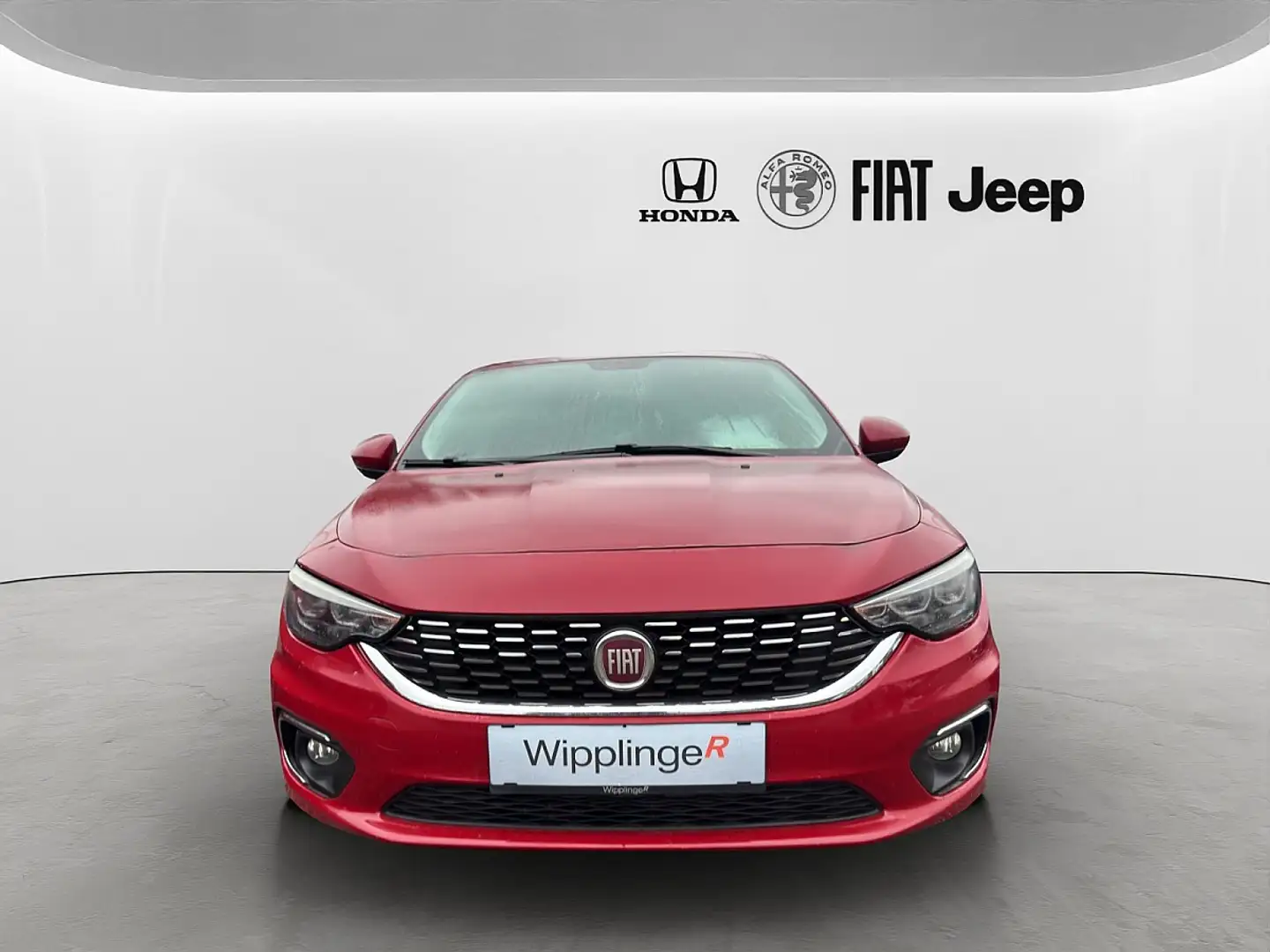 Fiat Tipo 1,3 MultiJet II 95 Start&Stop Lounge Rot - 2
