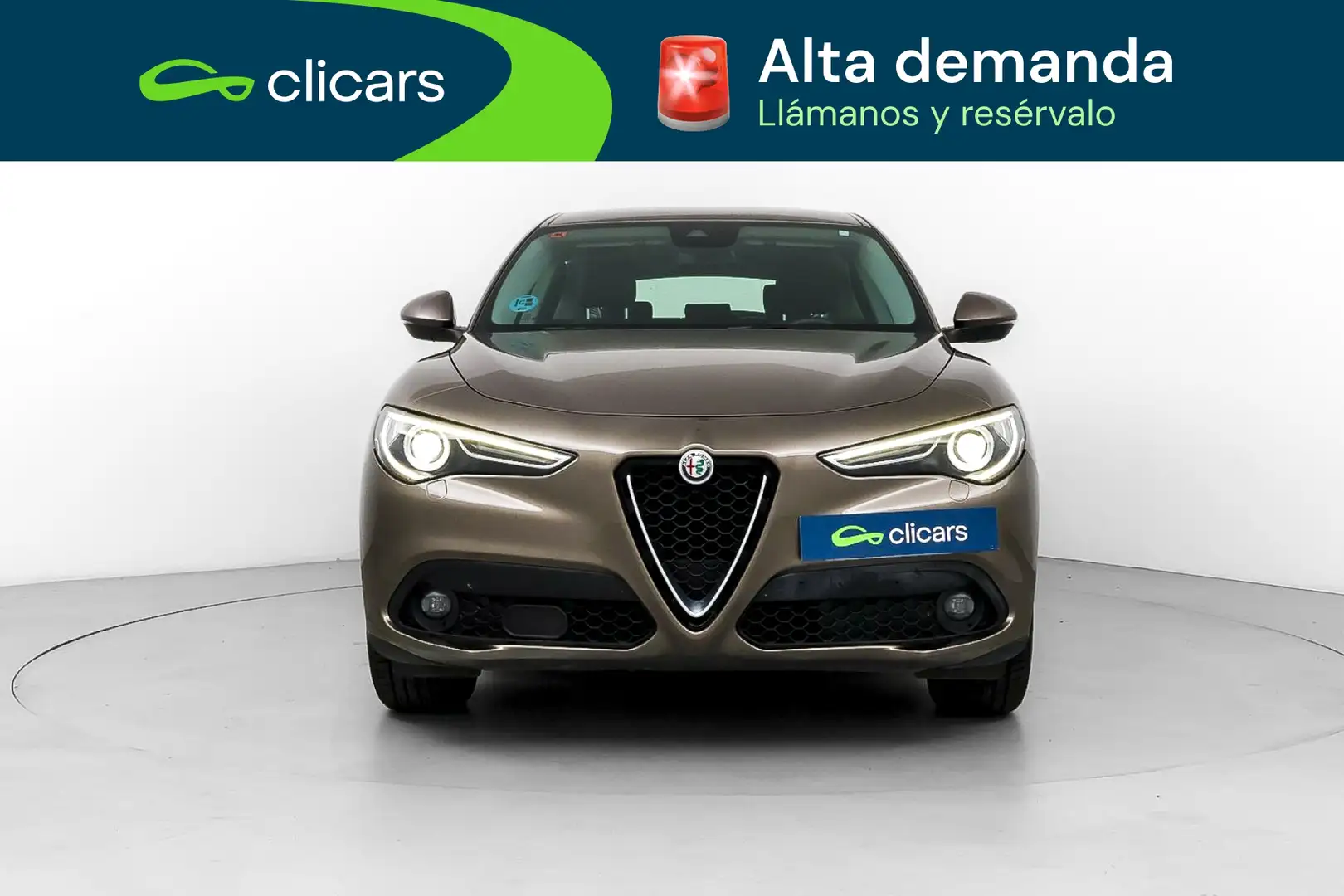 Alfa Romeo Stelvio 2.2 Super RWD 180 Aut. Marrón - 2