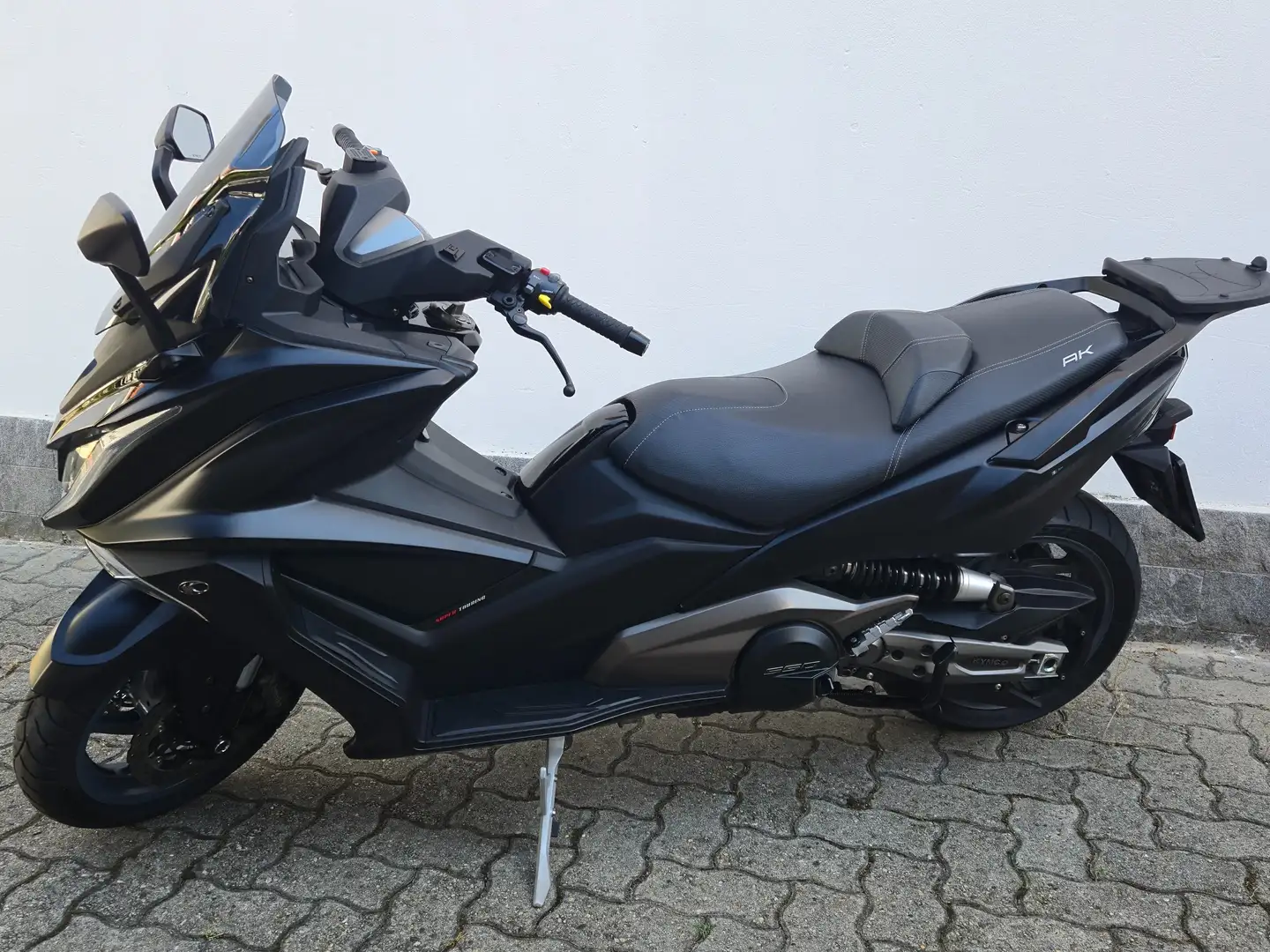 Kymco AK 550 EURO 5 ABS Nero - 2
