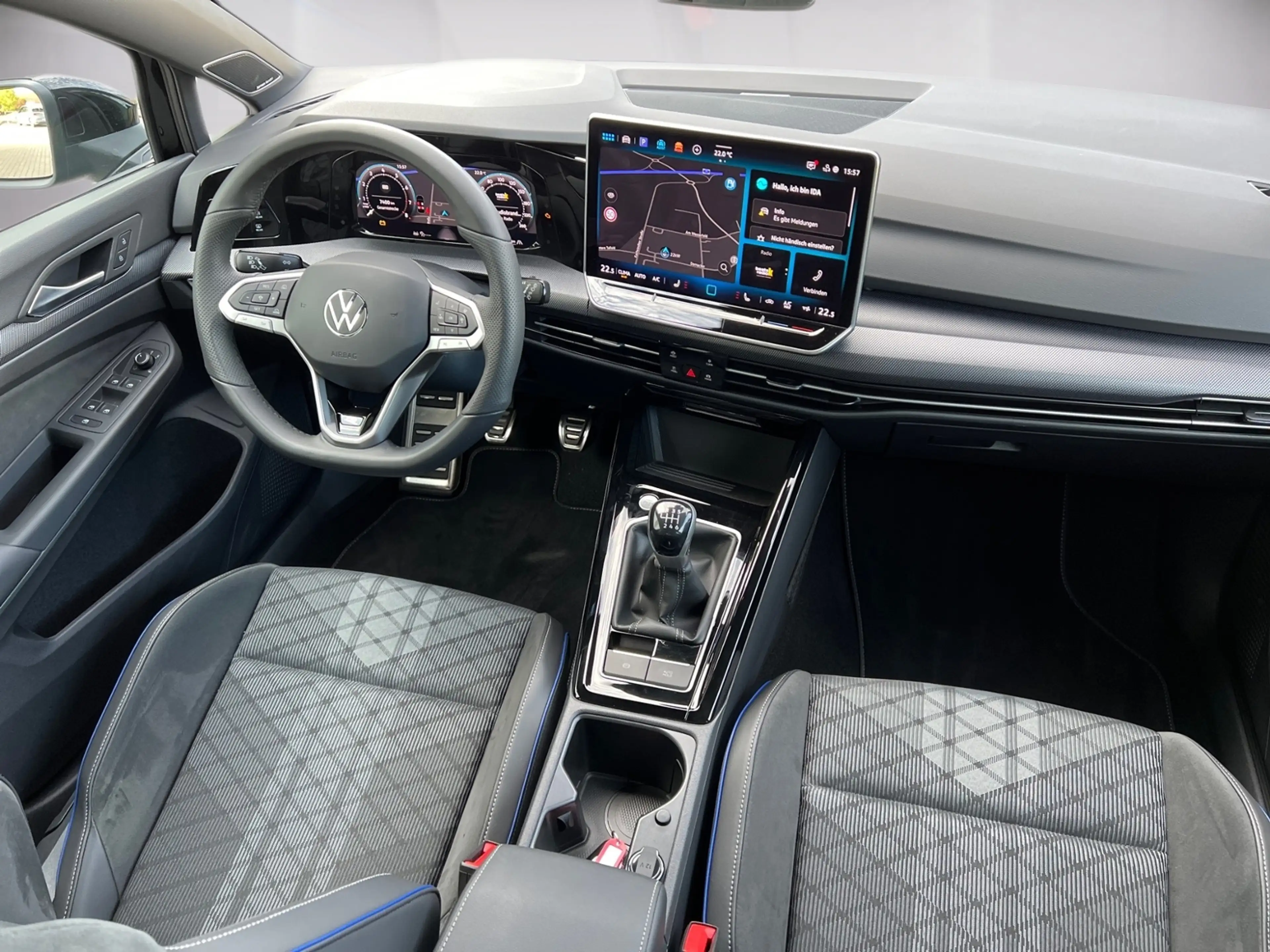 Volkswagen Golf R -Line 1.5 TSI Black Style Kamera Sound — photo 12