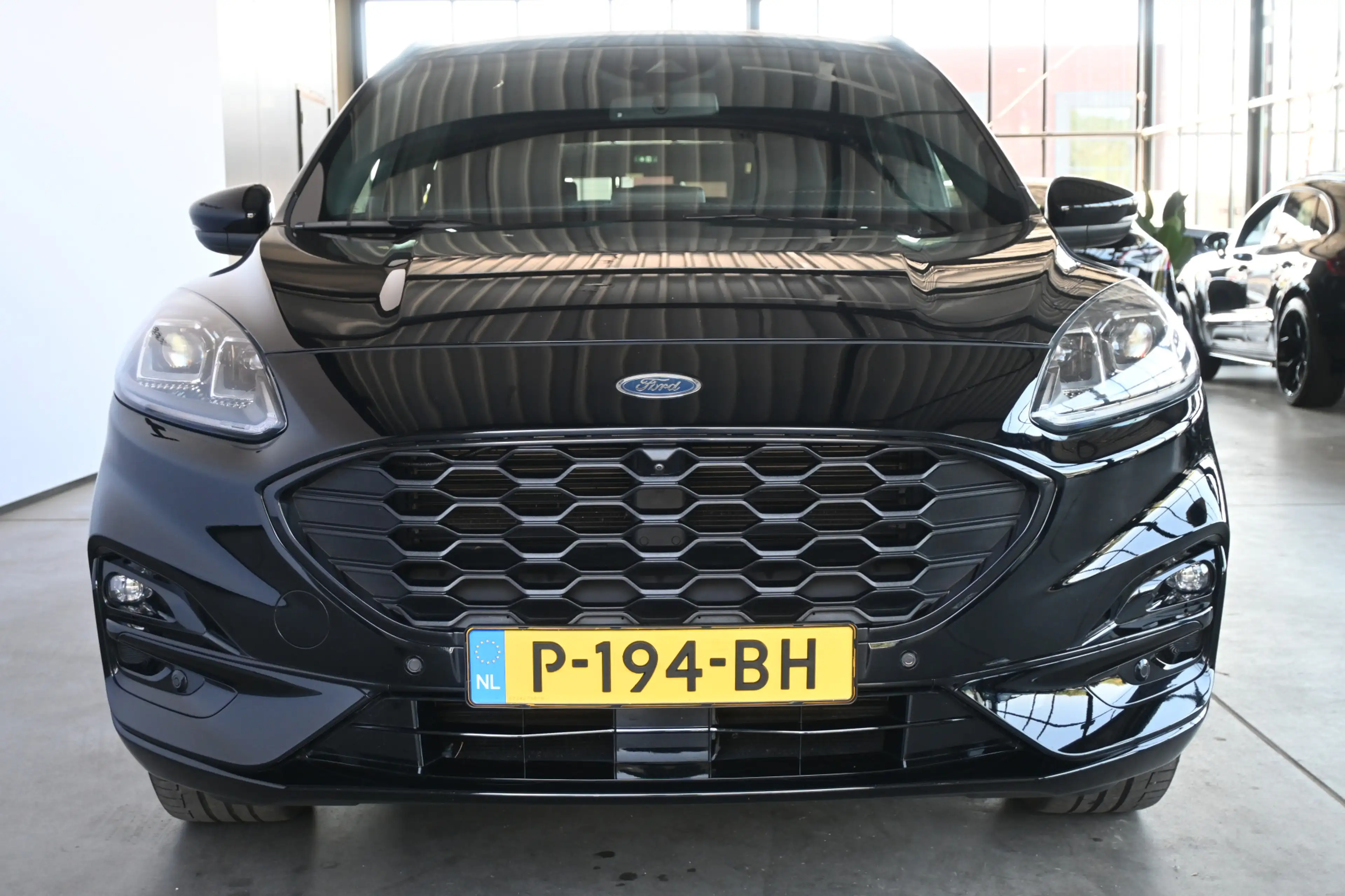 Ford Kuga 2.5 PHEV Vignale Automaat Navigatie Stoelverwarmin — photo 14