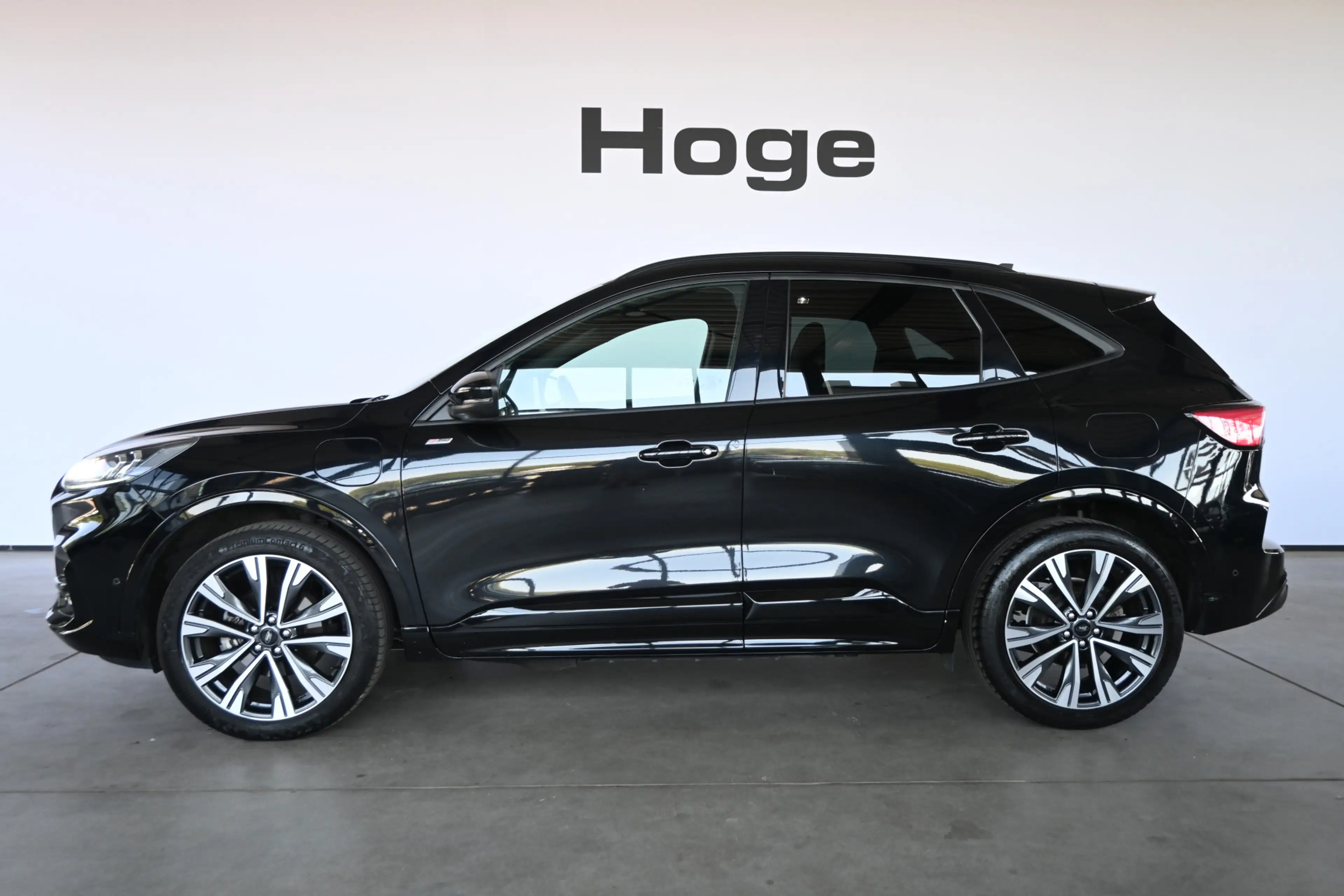 Ford Kuga 2.5 PHEV Vignale Automaat Navigatie Stoelverwarmin — photo 3