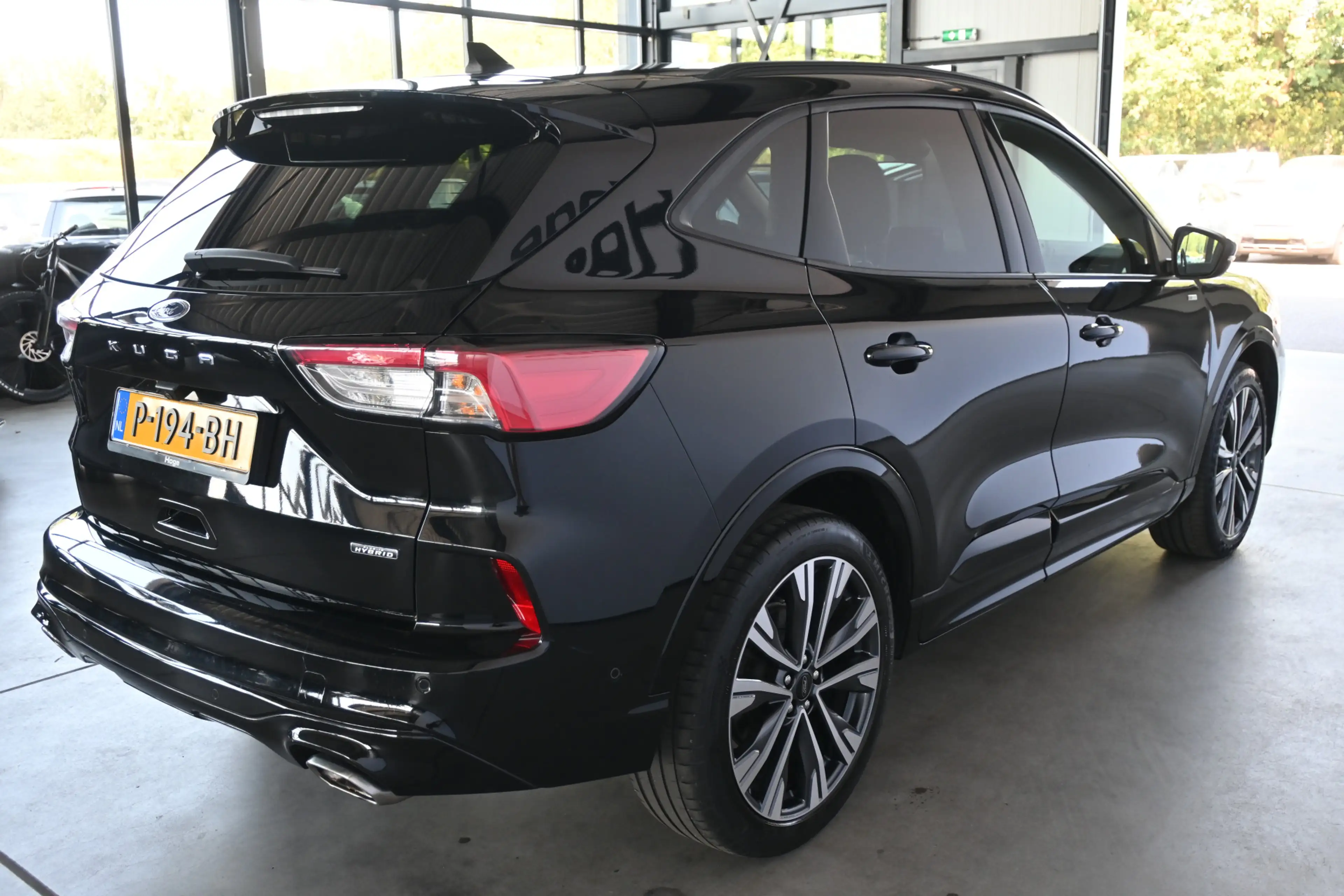 Ford Kuga 2.5 PHEV Vignale Automaat Navigatie Stoelverwarmin — photo 12