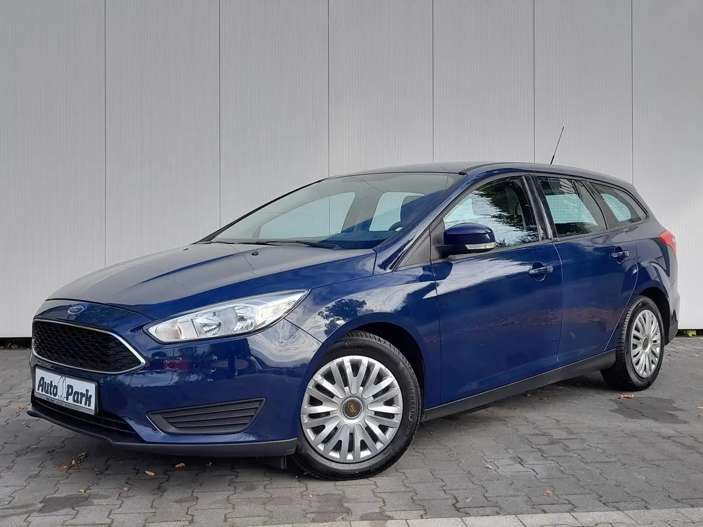 Ford Focus 1.0 EcoBoost Trend KLIMA~MFL~USB~ISOFIX Blau - 2