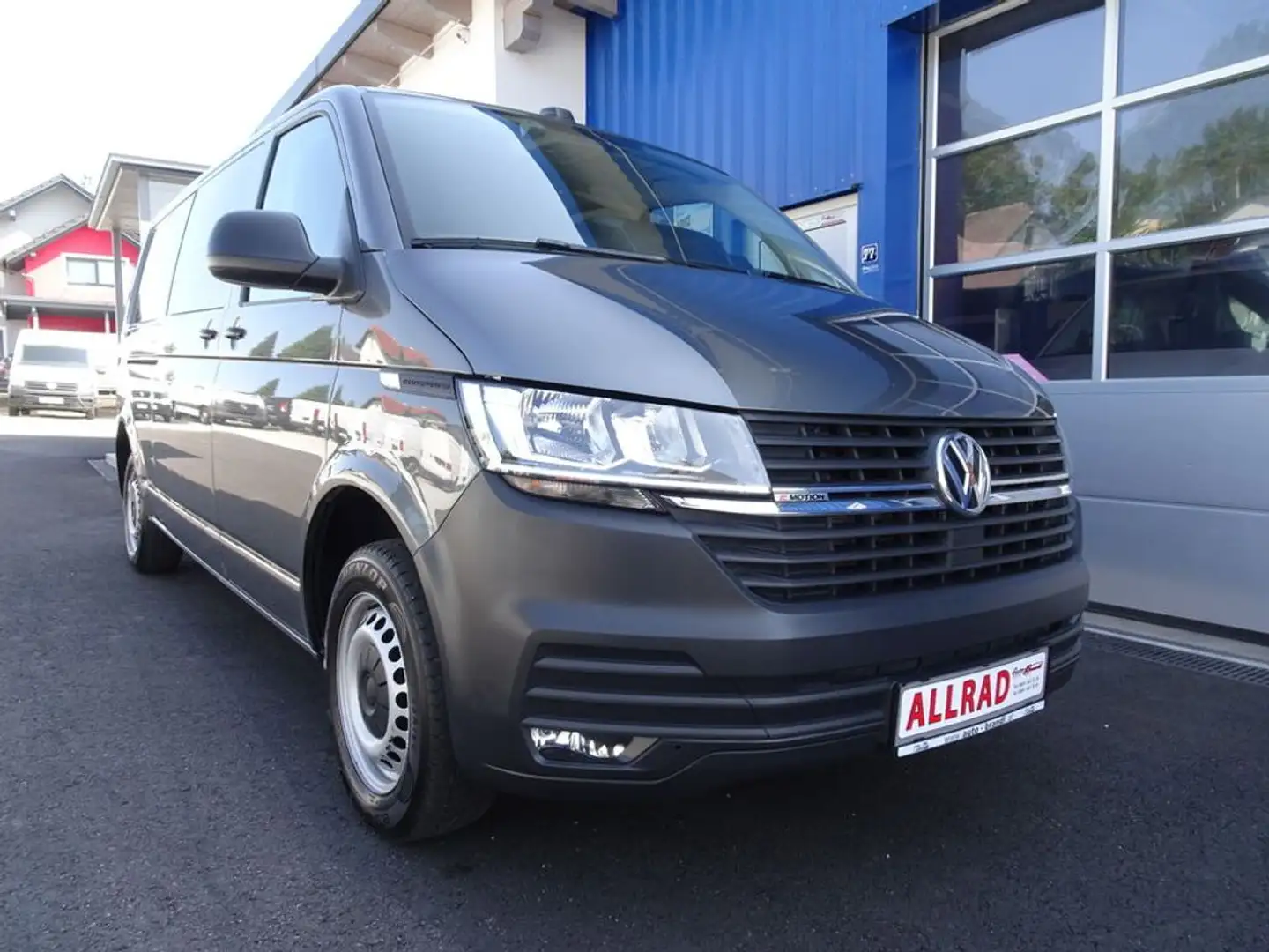 Volkswagen T6.1 LR 2,0 TDI 4-Motion / AHK 3200 KG Серый - 2