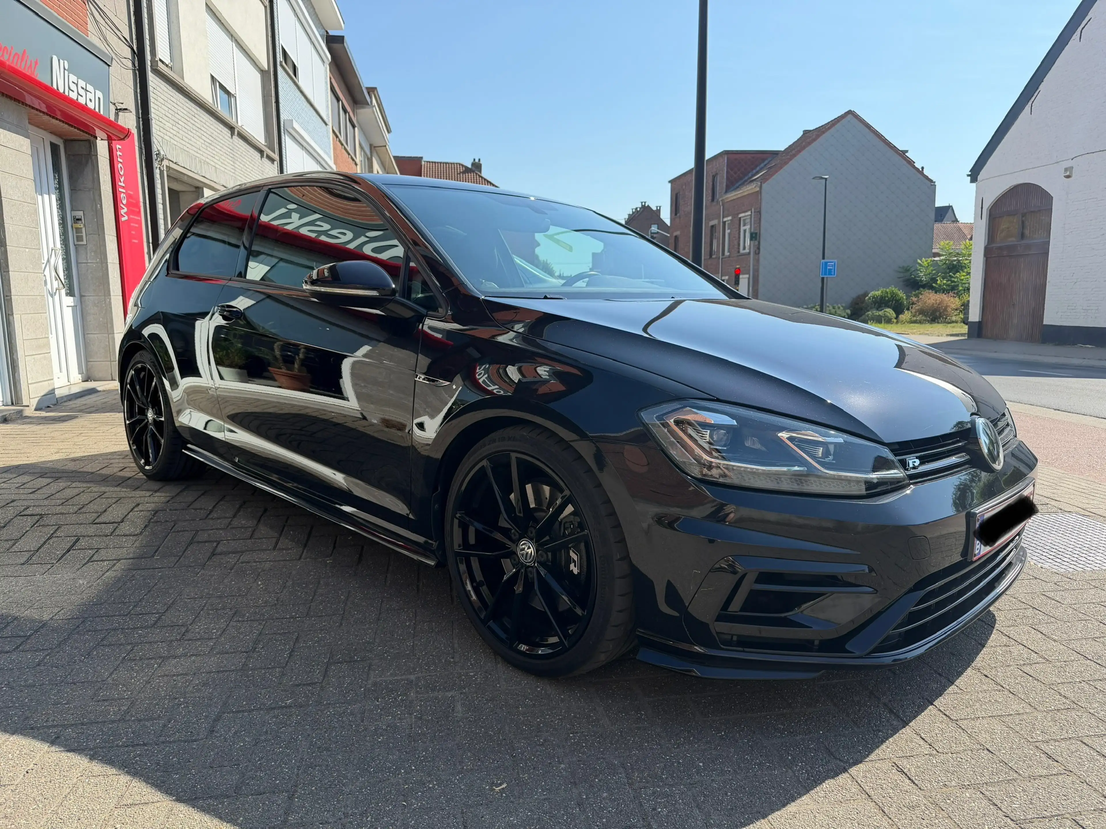 Volkswagen Golf R 7.5 Facelift — photo 2
