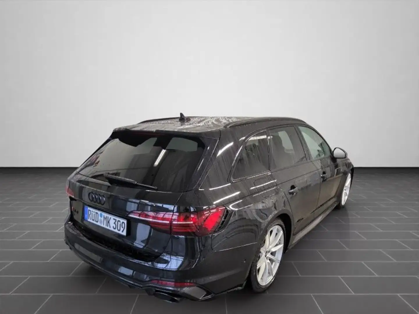 Audi RS4 RS4 Avant 3,0 TFSI Quattro, Navi, Sitzh., Pano, Schwarz - 2