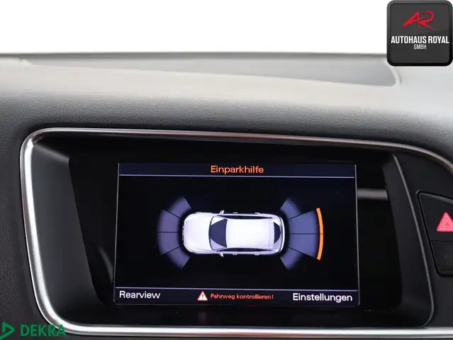 Audi Q5 view 15
