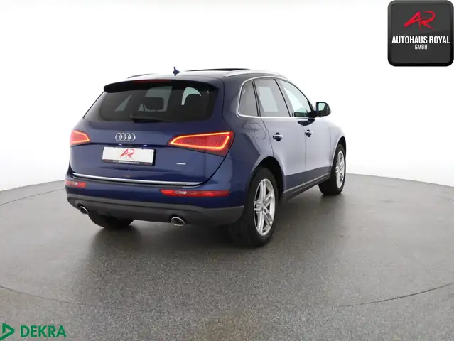 Audi Q5 view 5