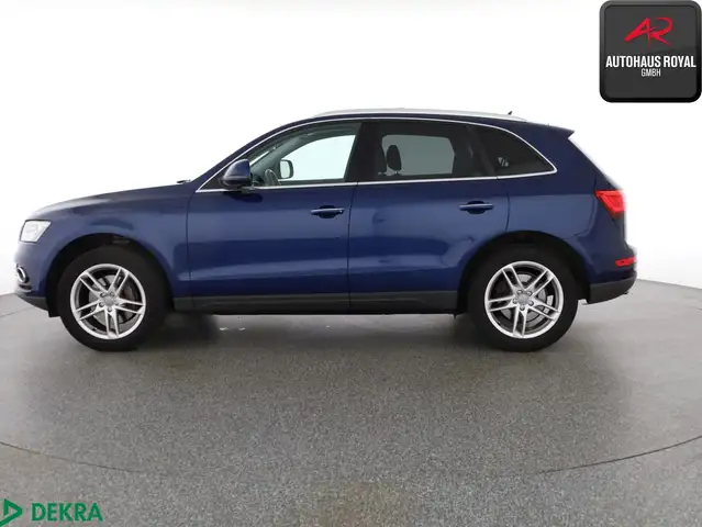 Audi Q5 view 2