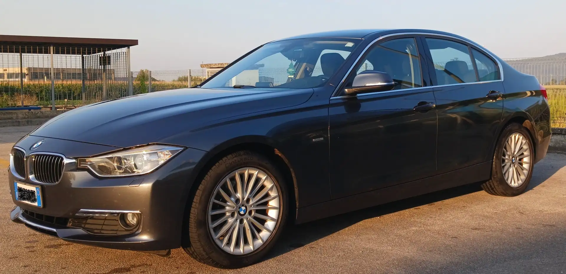 BMW 320 Serie 3 F30 2013, Grigio - 1