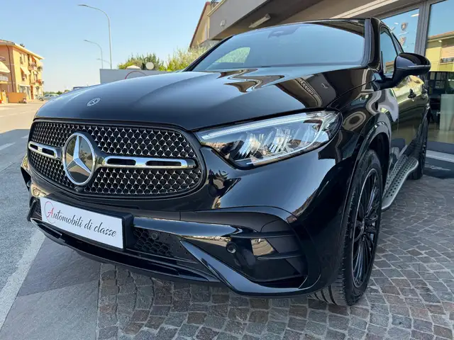 Mercedes-Benz GLC view 5