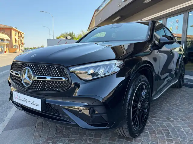 Mercedes-Benz GLC view 9