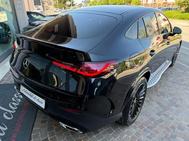 Mercedes-Benz GLC view 12