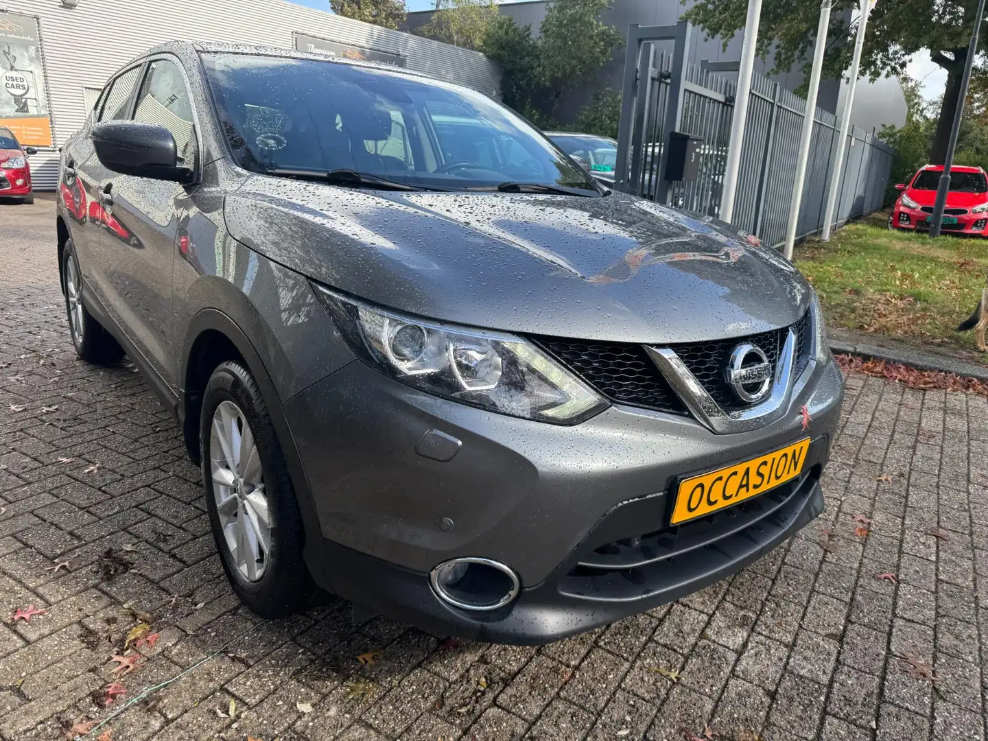 Nissan Qashqai 1.2 Business Edition elec pakket, camera / navi , Gris - 2