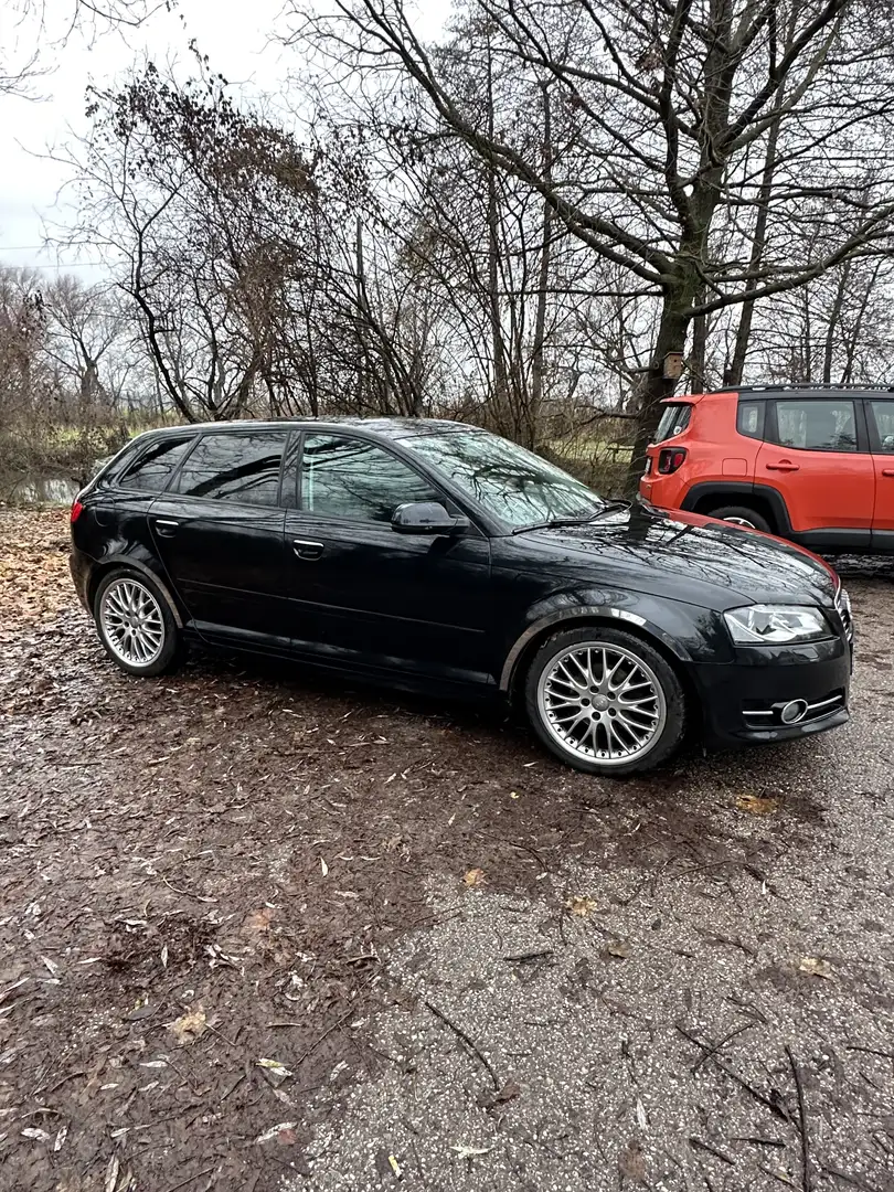 Audi A3 SB Jubiläumsmodell 1,6 TDI DPF - 2