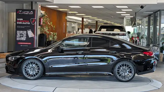 Mercedes-Benz Cla view 4