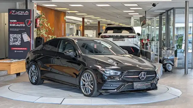 Mercedes-Benz Cla view 3