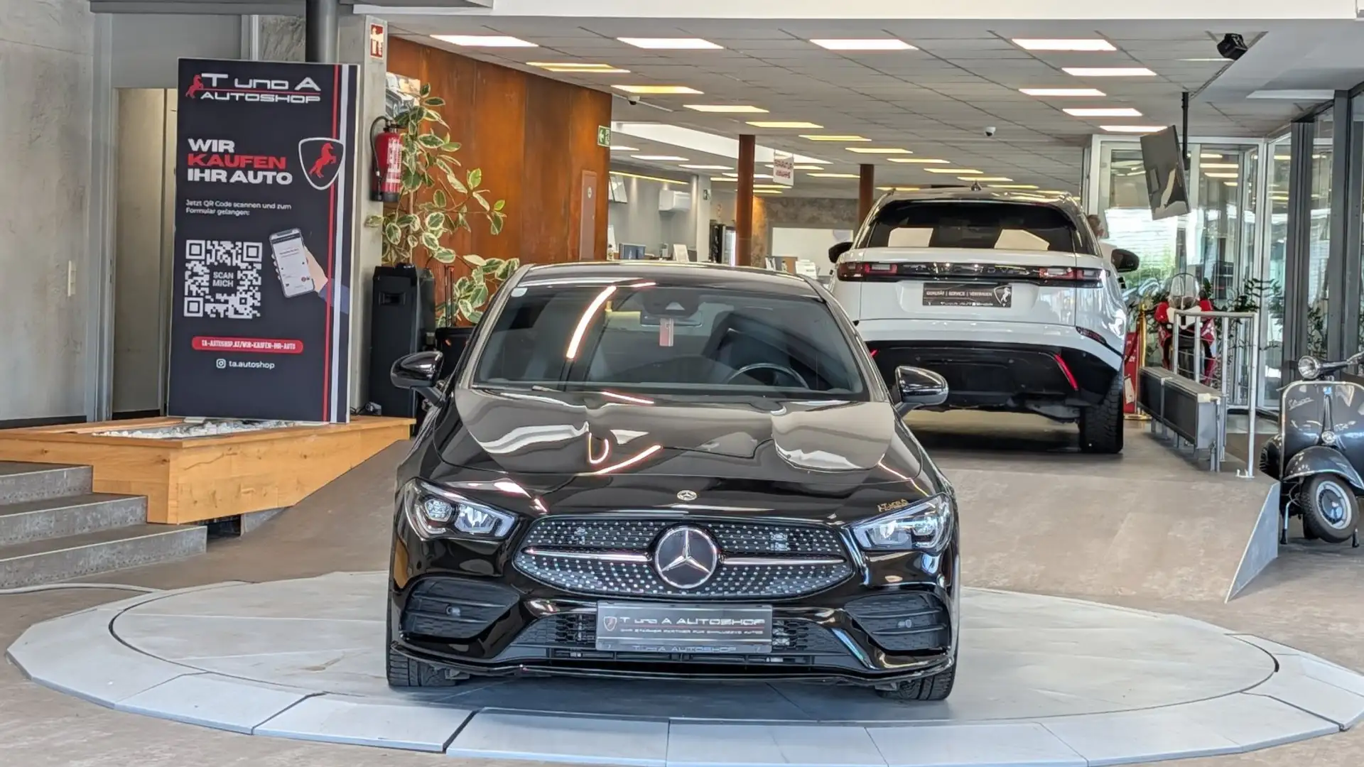 Mercedes-Benz CLA 200 d AMG Line Aut. *Navi*Kamera*Ambiente*19Zoll* Schwarz - 2
