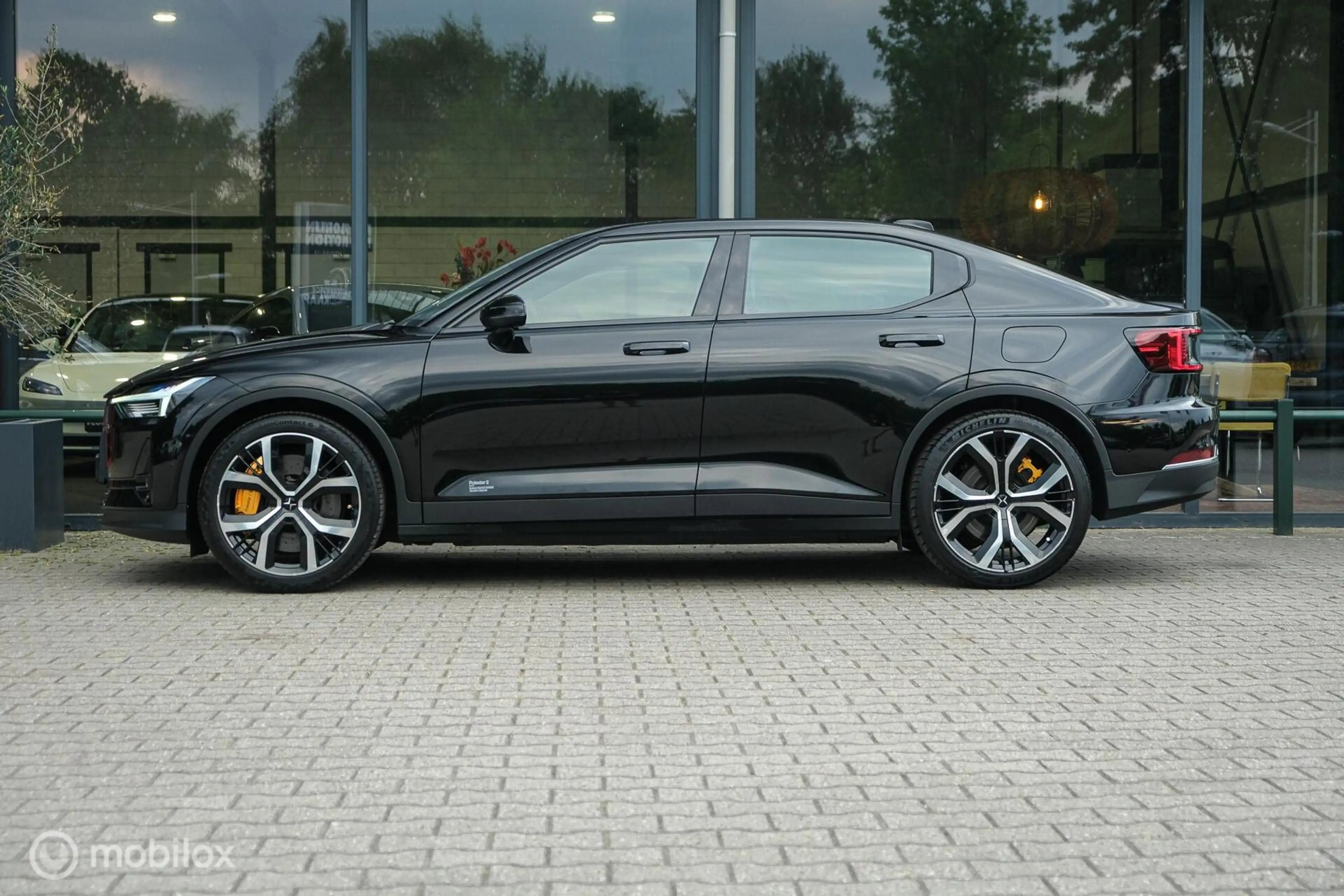 Polestar 2 Long Range Dual Motor Plus Pilot78kWh | Perfomance — photo 3