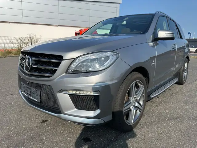 Mercedes-Benz ML 63 AMG ML ML 63 AMG