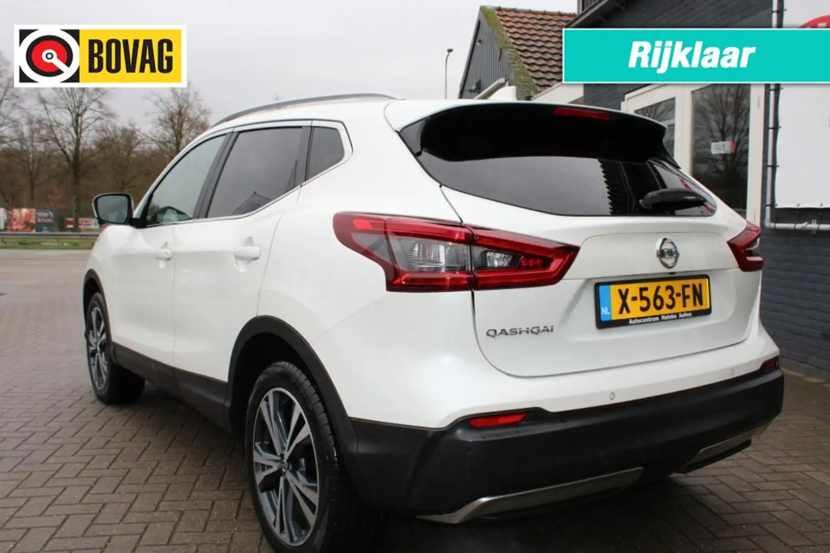Nissan Qashqai 1.2 CONNECT EDITION Panorama Camera Navi 18LM Tops Blanc - 2