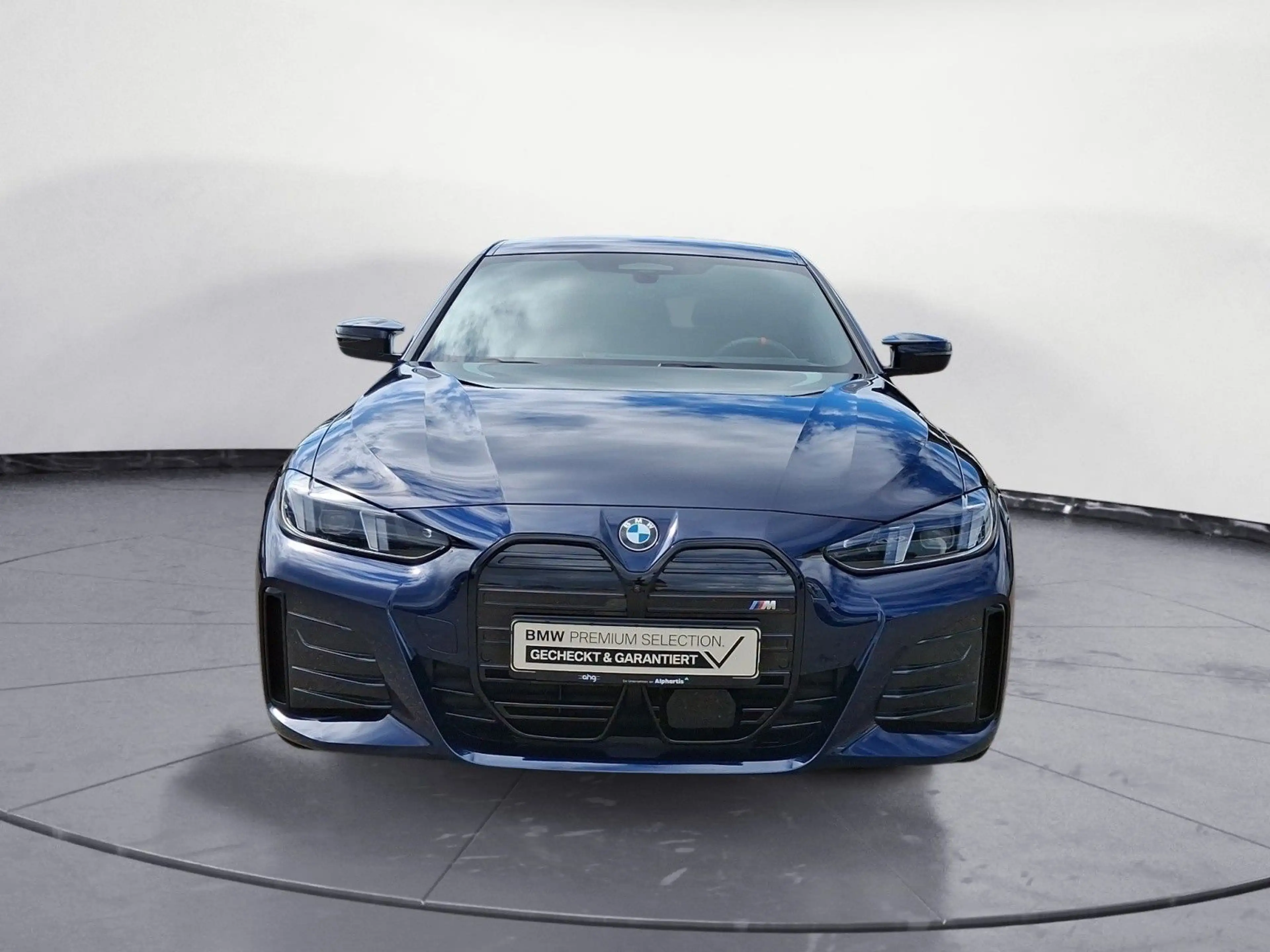 BMW i4 M60 xDrive Driving Assistant Pro AHK Harman K — photo 9