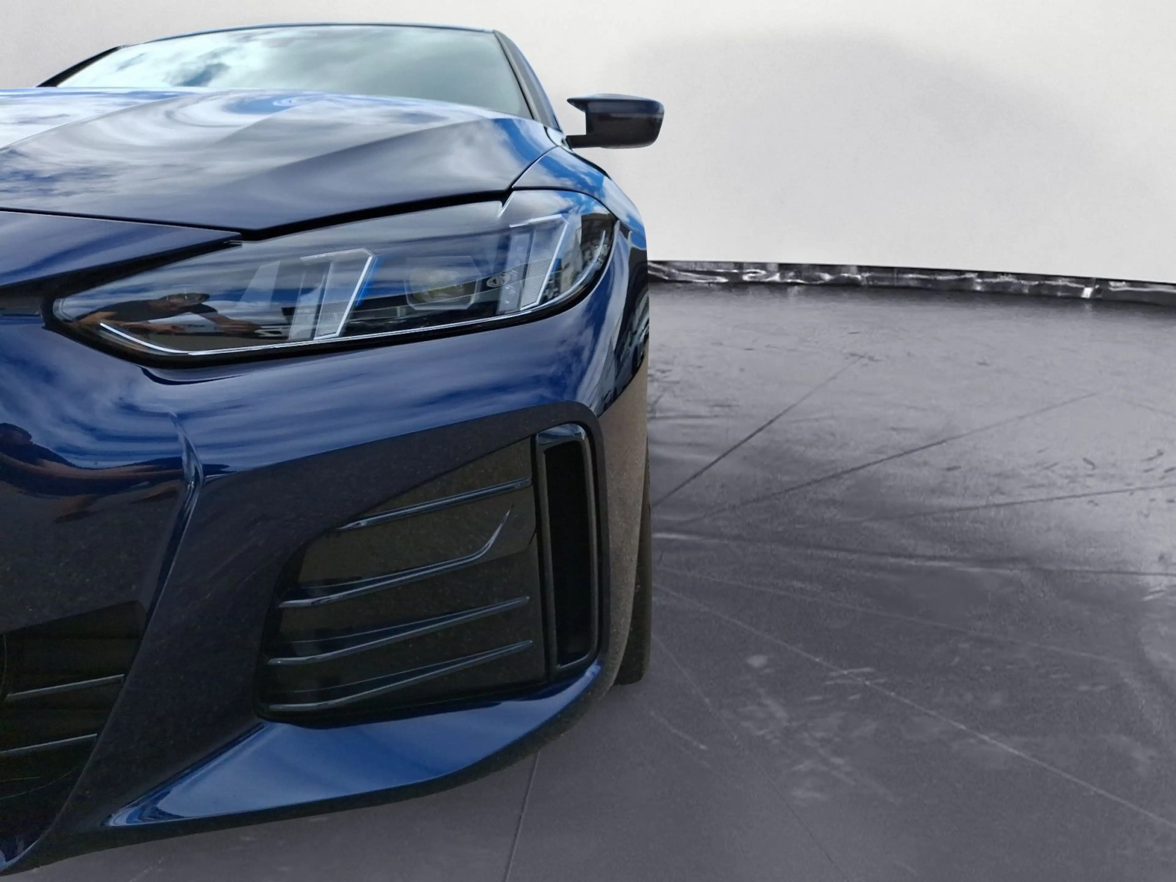 BMW i4 M60 xDrive Driving Assistant Pro AHK Harman K — photo 10