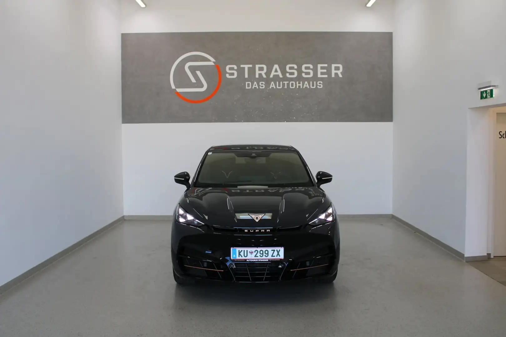 CUPRA Tavascan 210kW/286PS Grau - 2