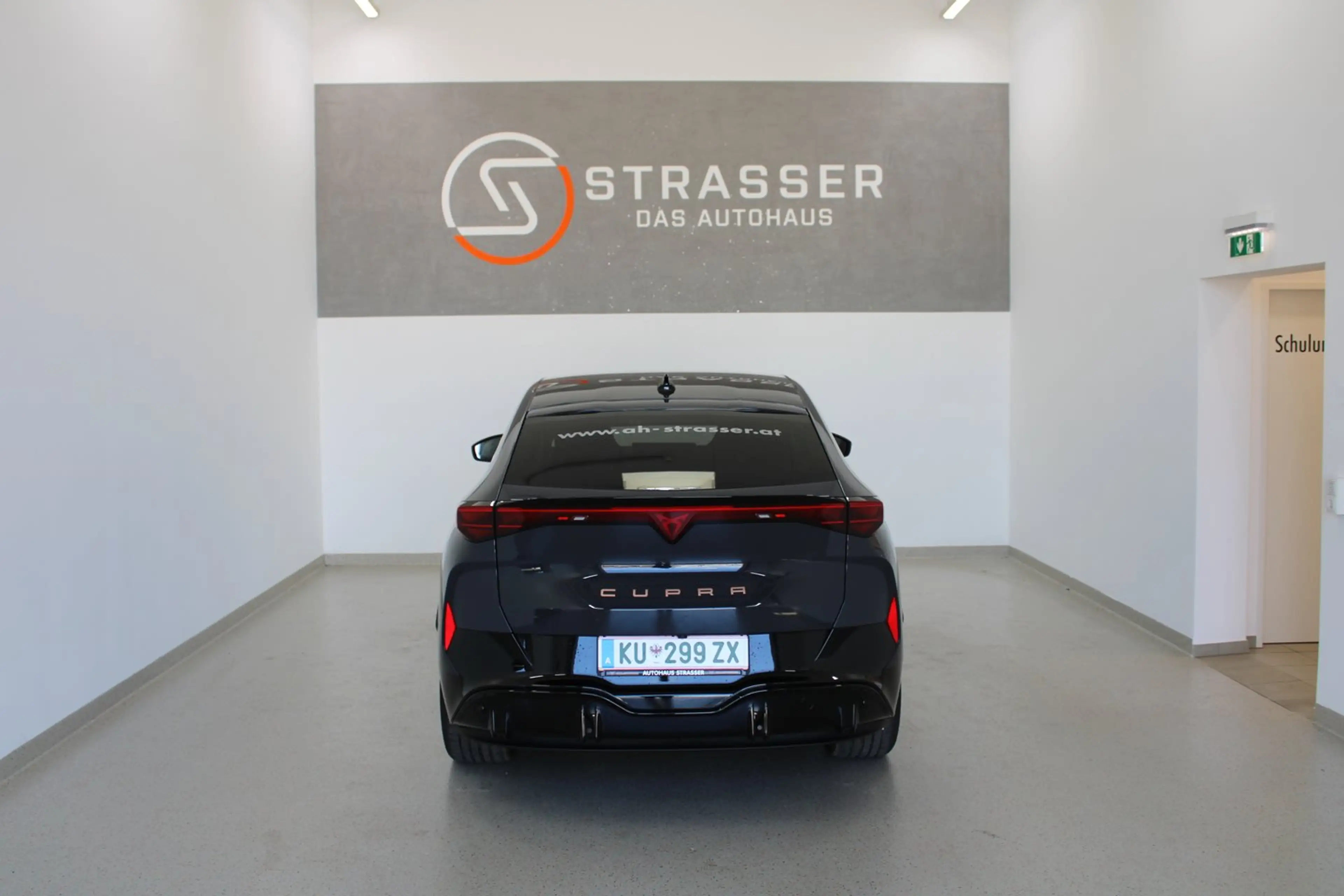 CUPRA Tavascan 210kW/286PS — photo 3