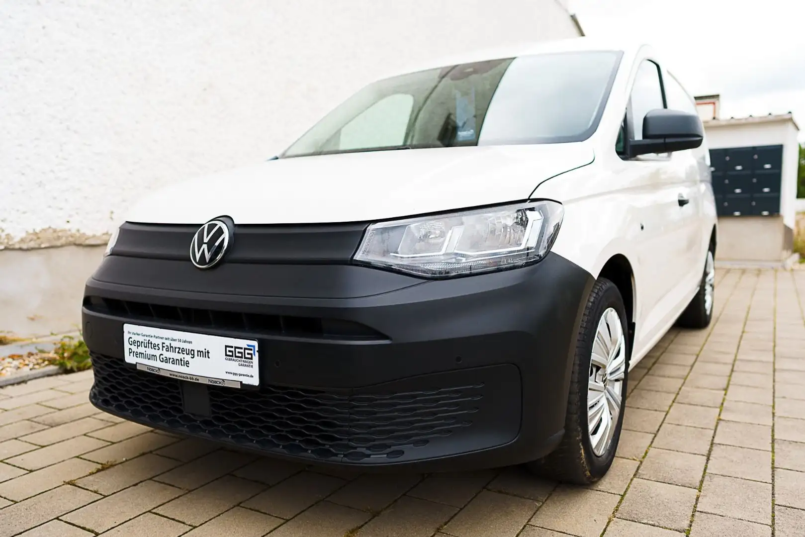 Volkswagen Caddy Cargo 2.0 TDI DSG Maxi / Klima Navi MwSt. Weiß - 1