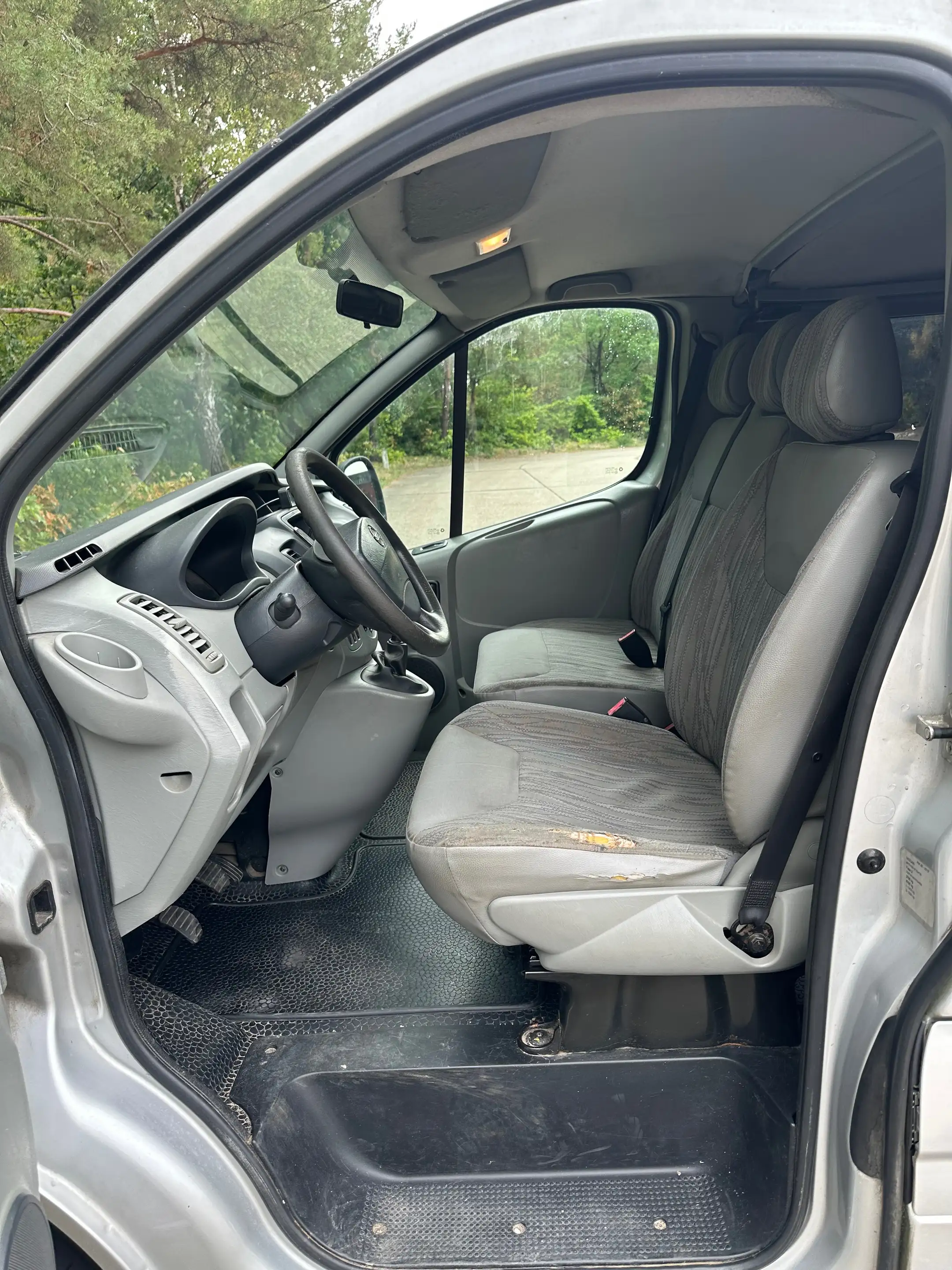 Nissan Primastar 2.0 dCi 29 L2H1 DSD Business — photo 9