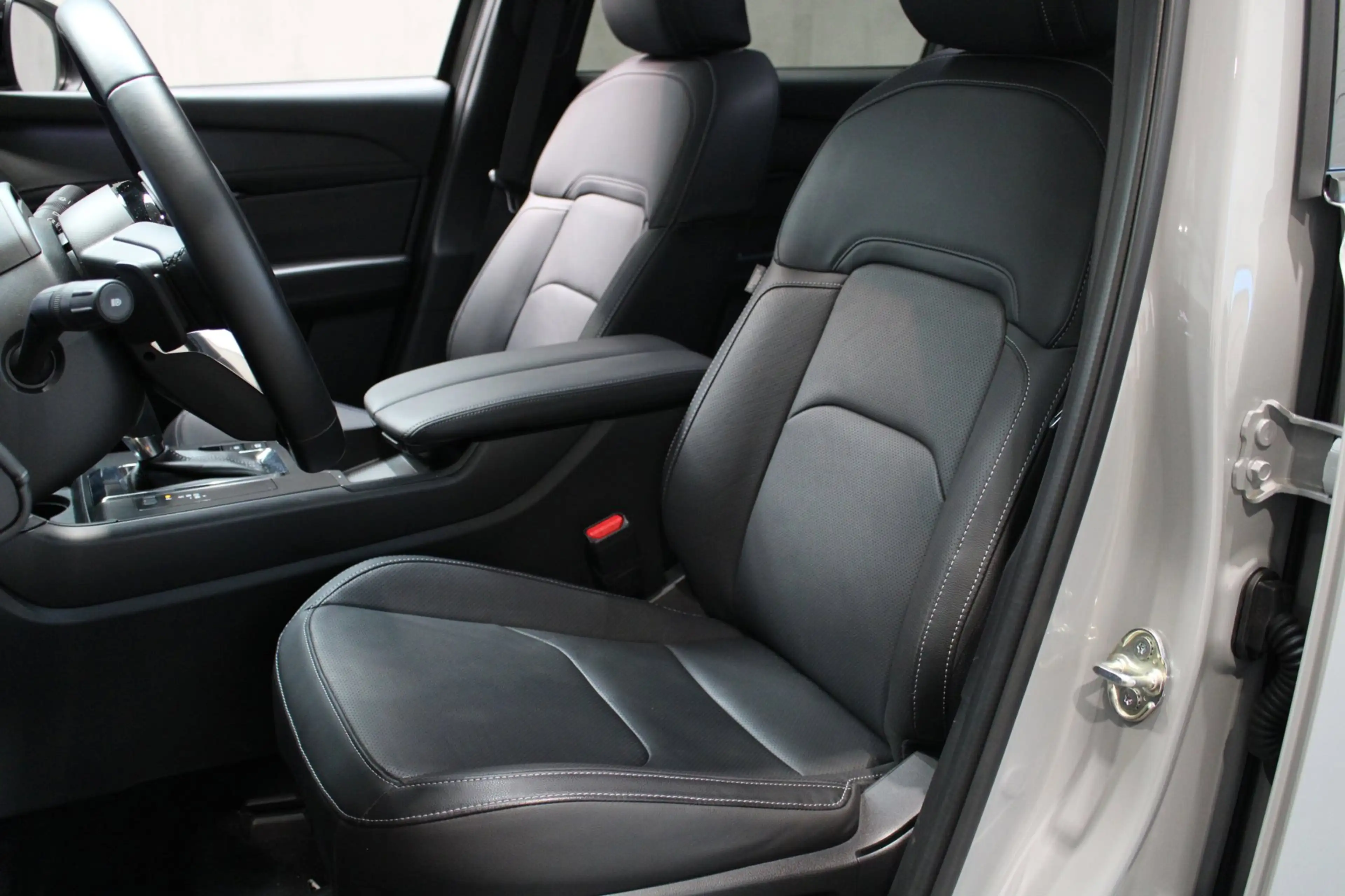 Mazda CX-5 2.5 E-SKYACTIV G 141 M HYBRID Homura/Trekhaak/Aero — photo 8