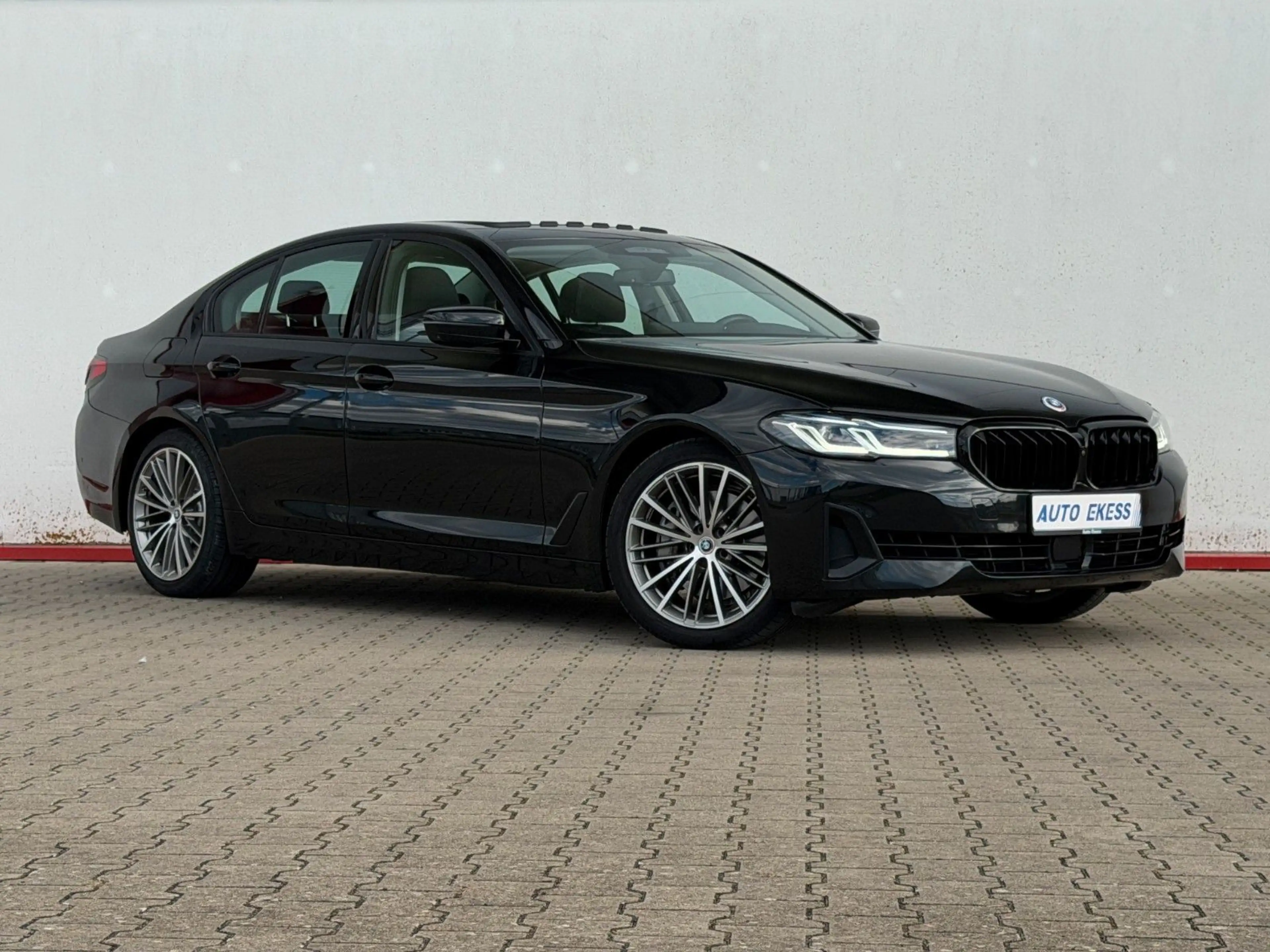 BMW 540 i xDrive Luxury Line ACC*HuD*AHK*STANDHEIZUNG