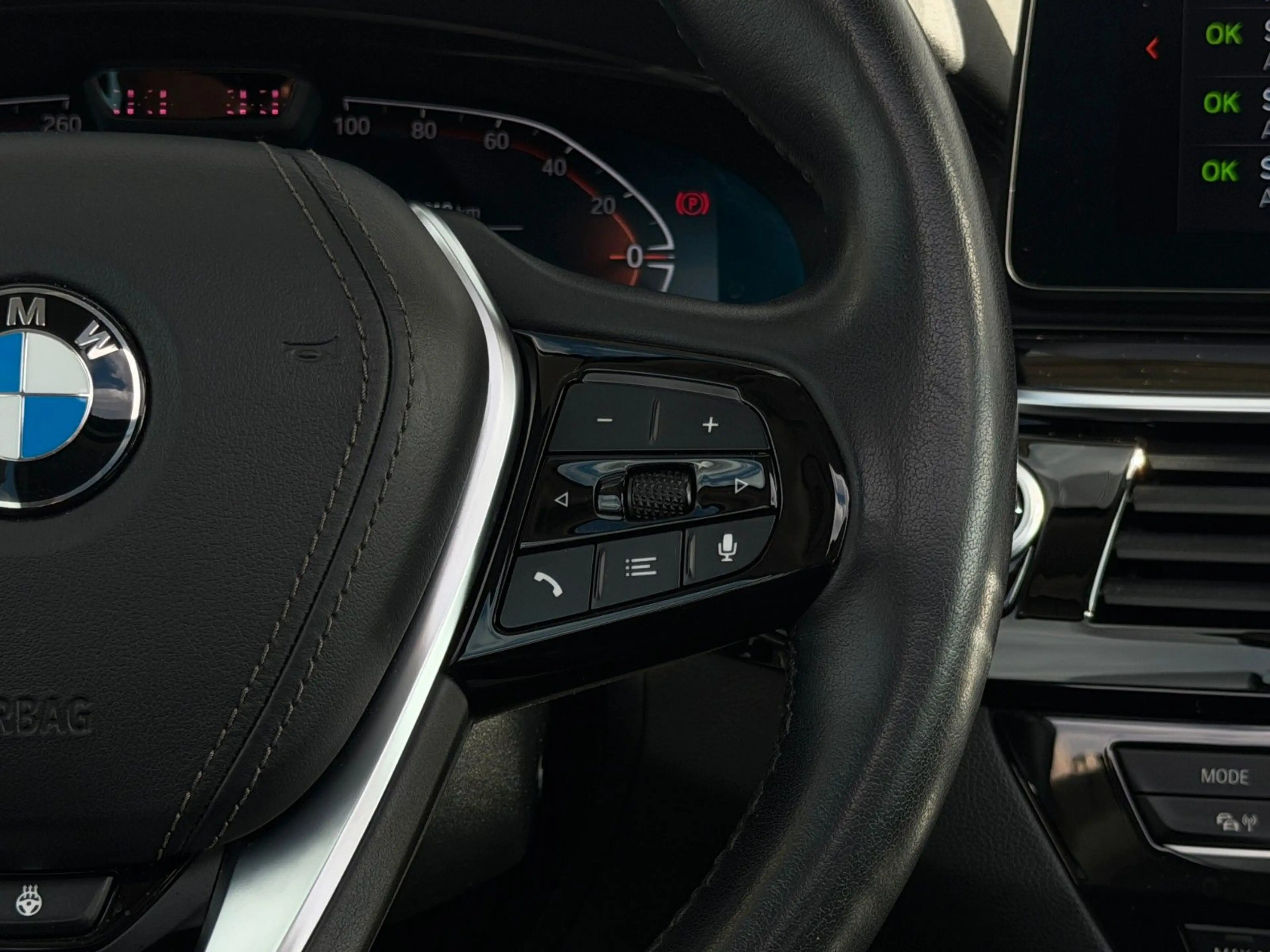 BMW 540 i xDrive Luxury Line ACC*HuD*AHK*STANDHEIZUNG — photo 12