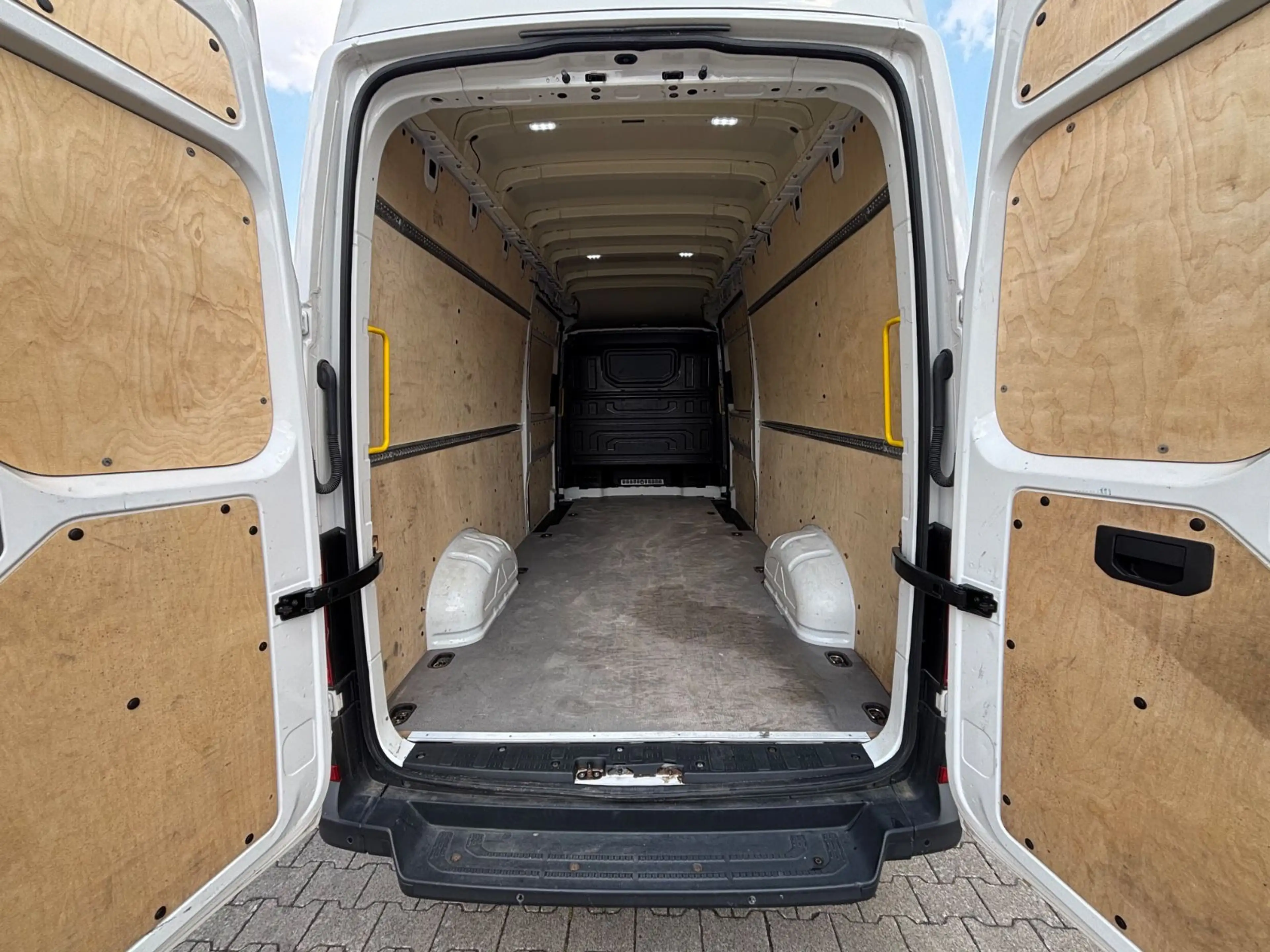 Volkswagen Crafter Kasten 35 lang Superhochdach Klima Kamer — photo 14