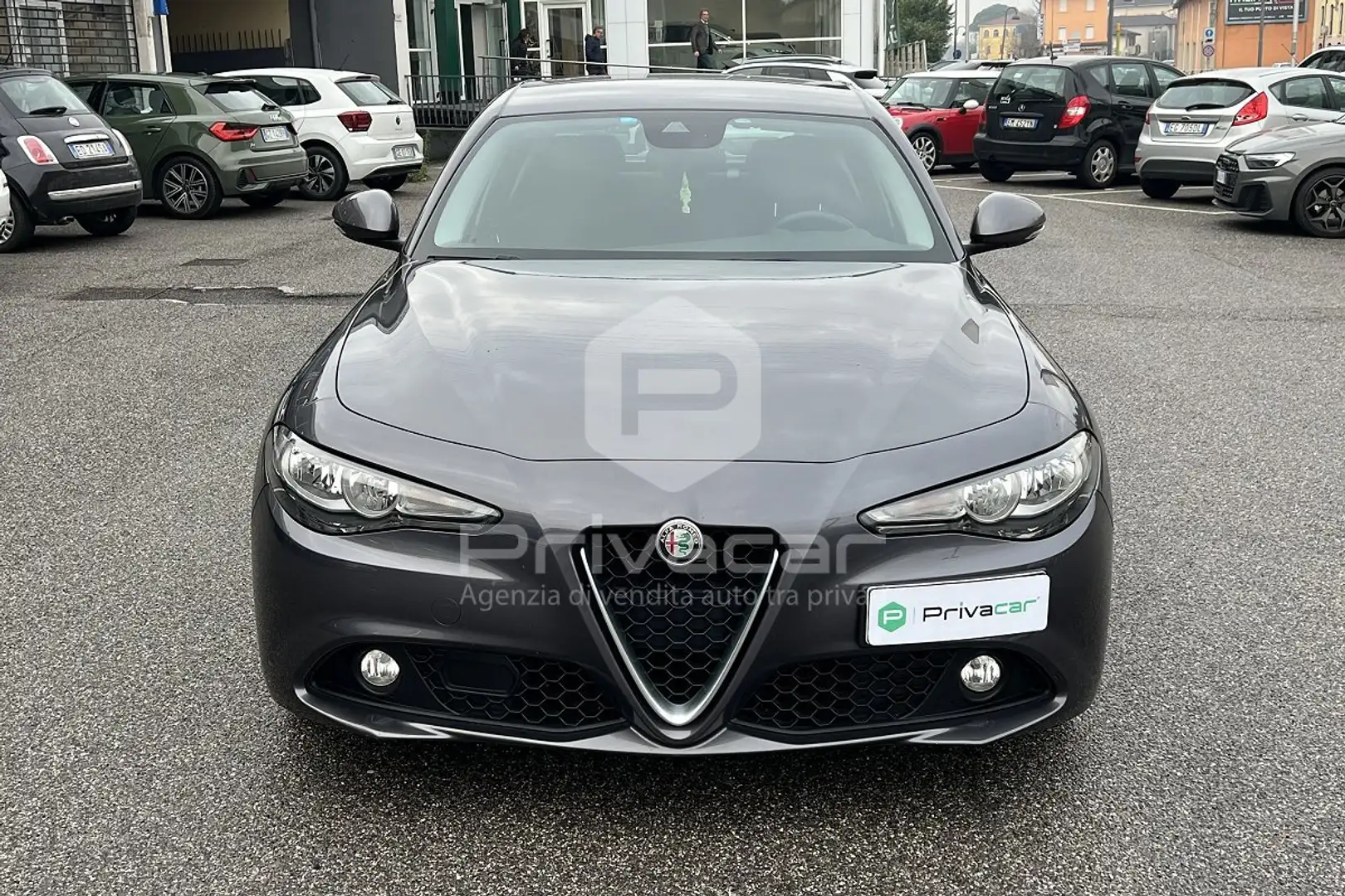 Alfa Romeo Giulia Giulia 2.2 Turbodiesel 150 CV AT8 Business Argento - 2