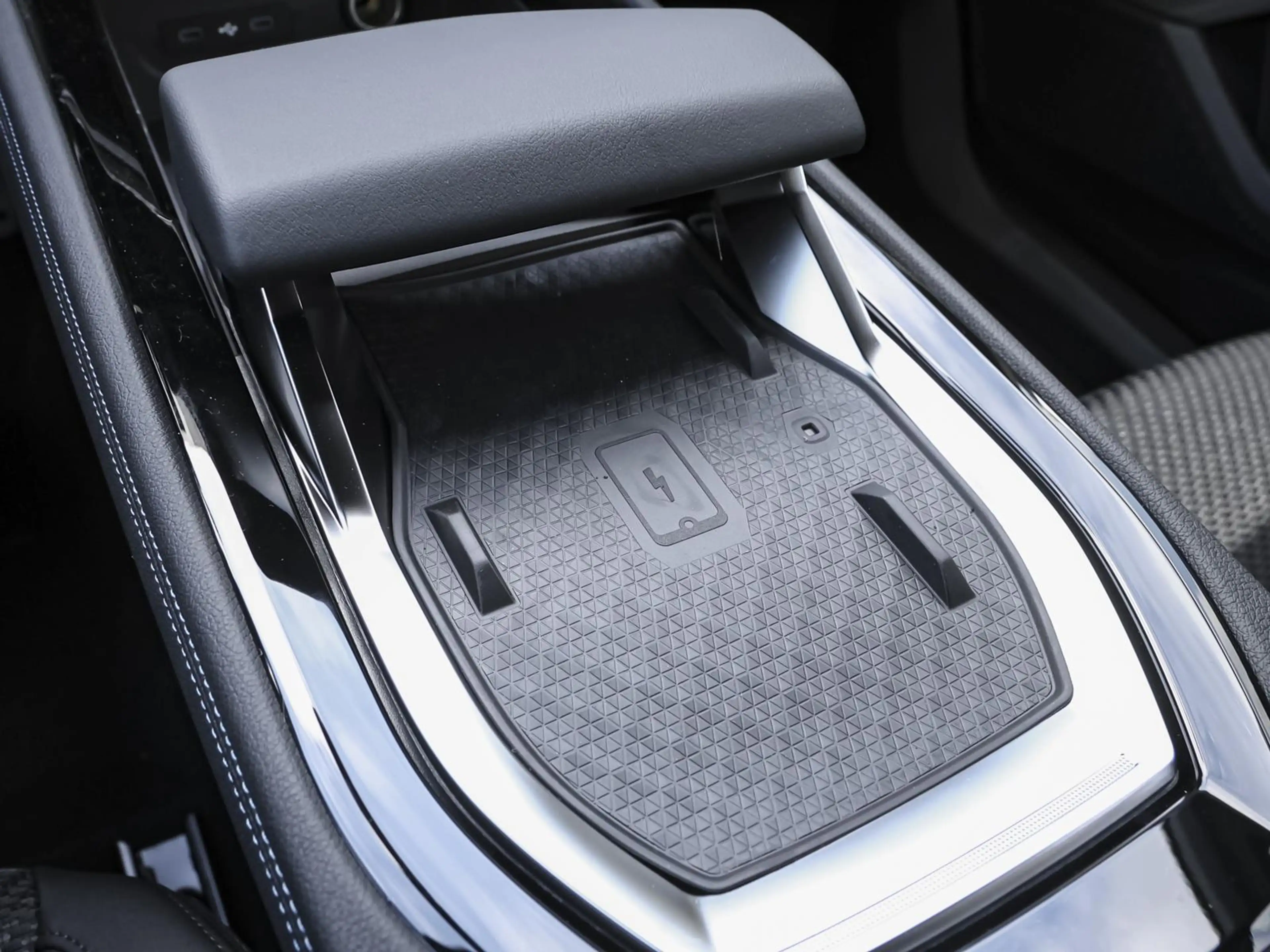 Renault Espace Esprit Alpine Full Hybrid NAVI SHZ PDC BT — photo 12
