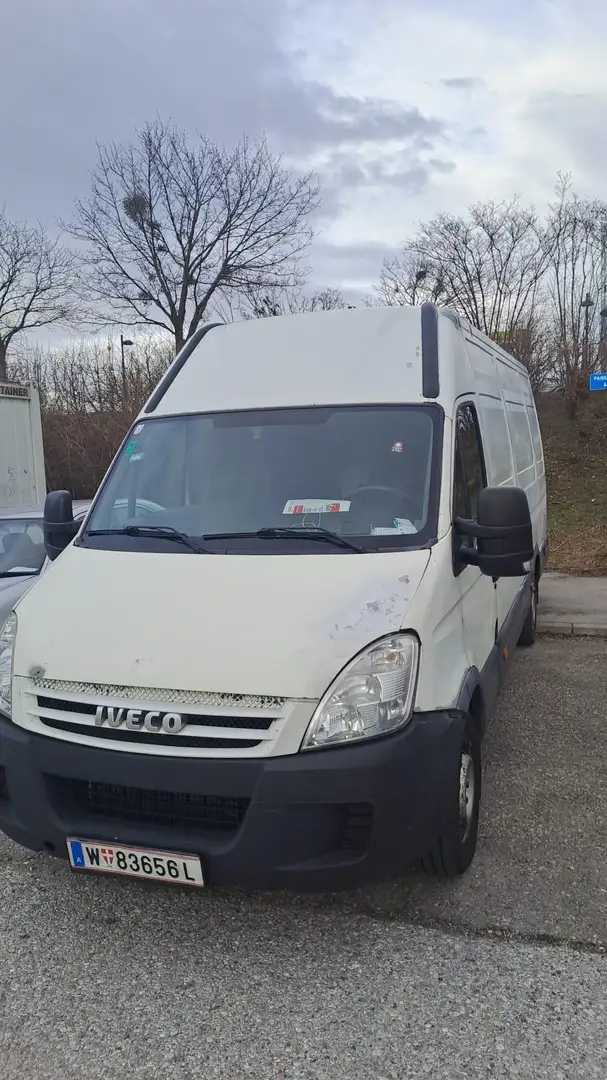 Iveco Daily 35 S 14 C 3000 2,3 HPT Weiß - 1