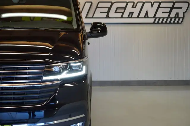Volkswagen Multivan view 10