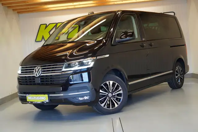 Volkswagen Multivan view 8