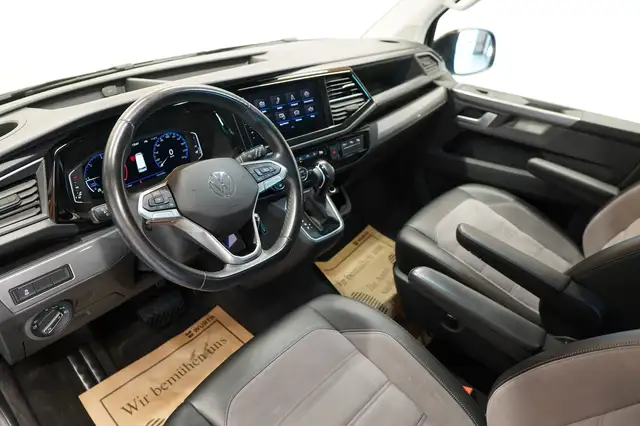 Volkswagen Multivan view 13